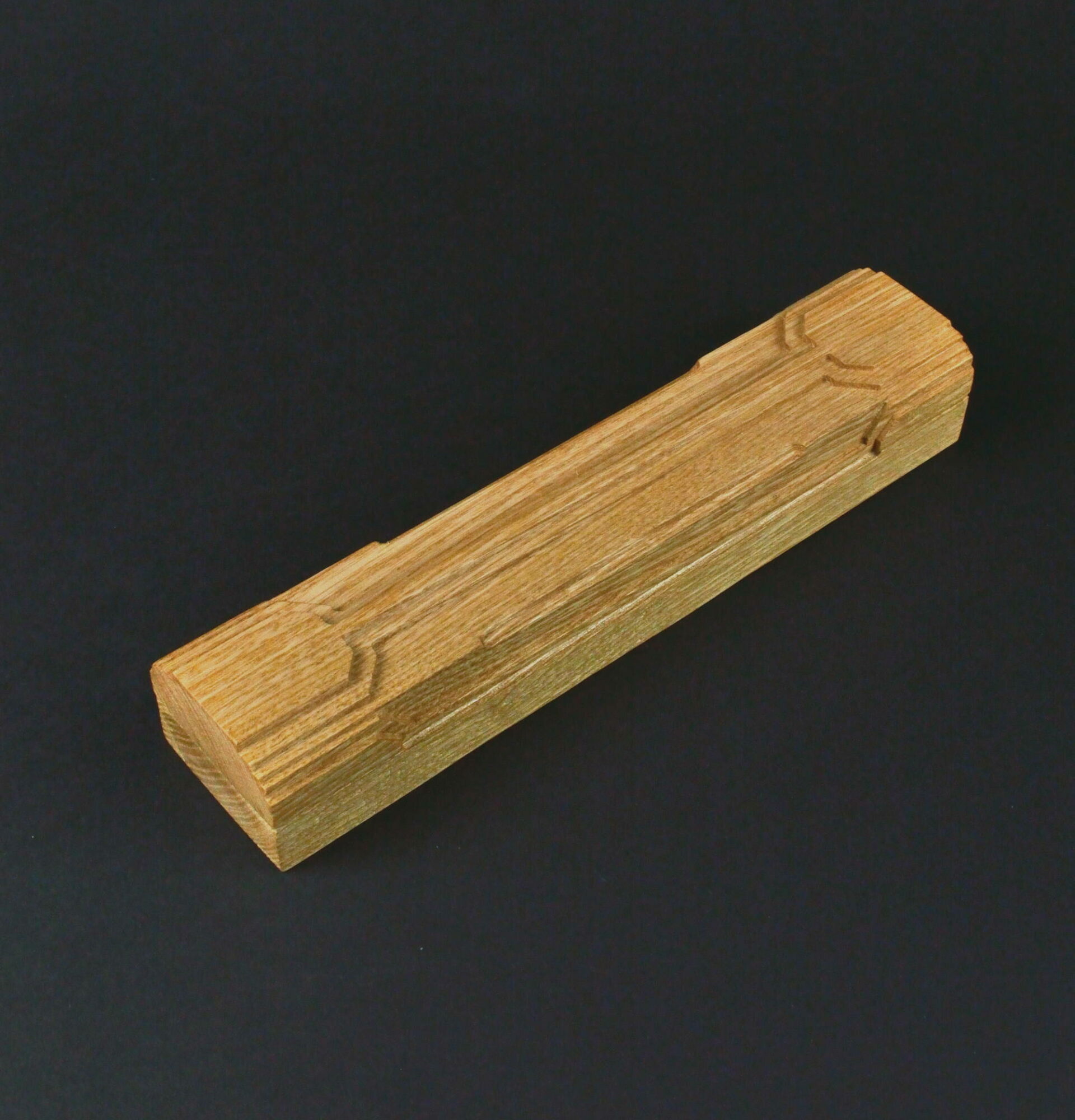 Dice Vault Stout-Heart Ash