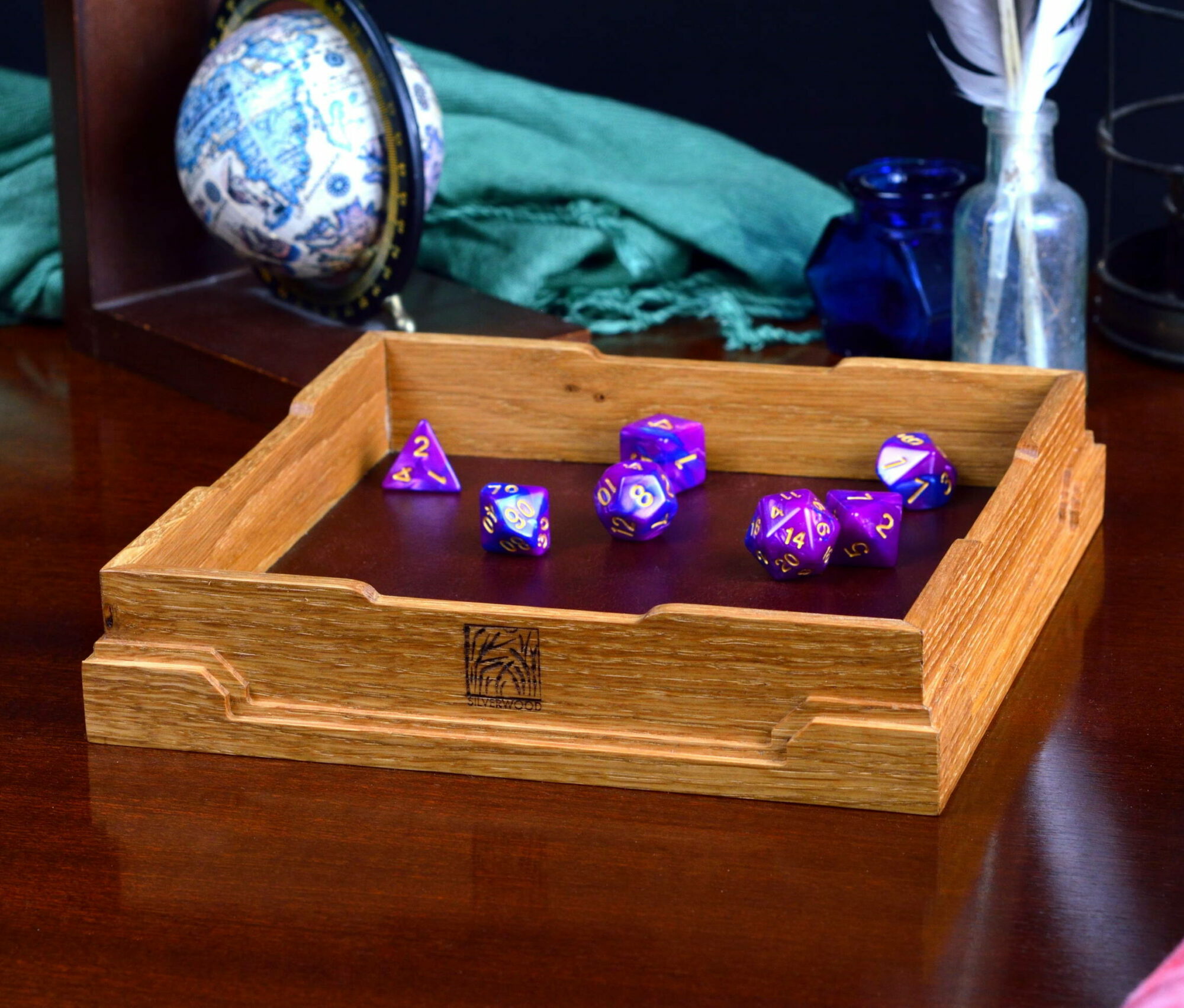 DYS_Oak_01(not scaled) Dice Tray - Stout-Heart in Oak