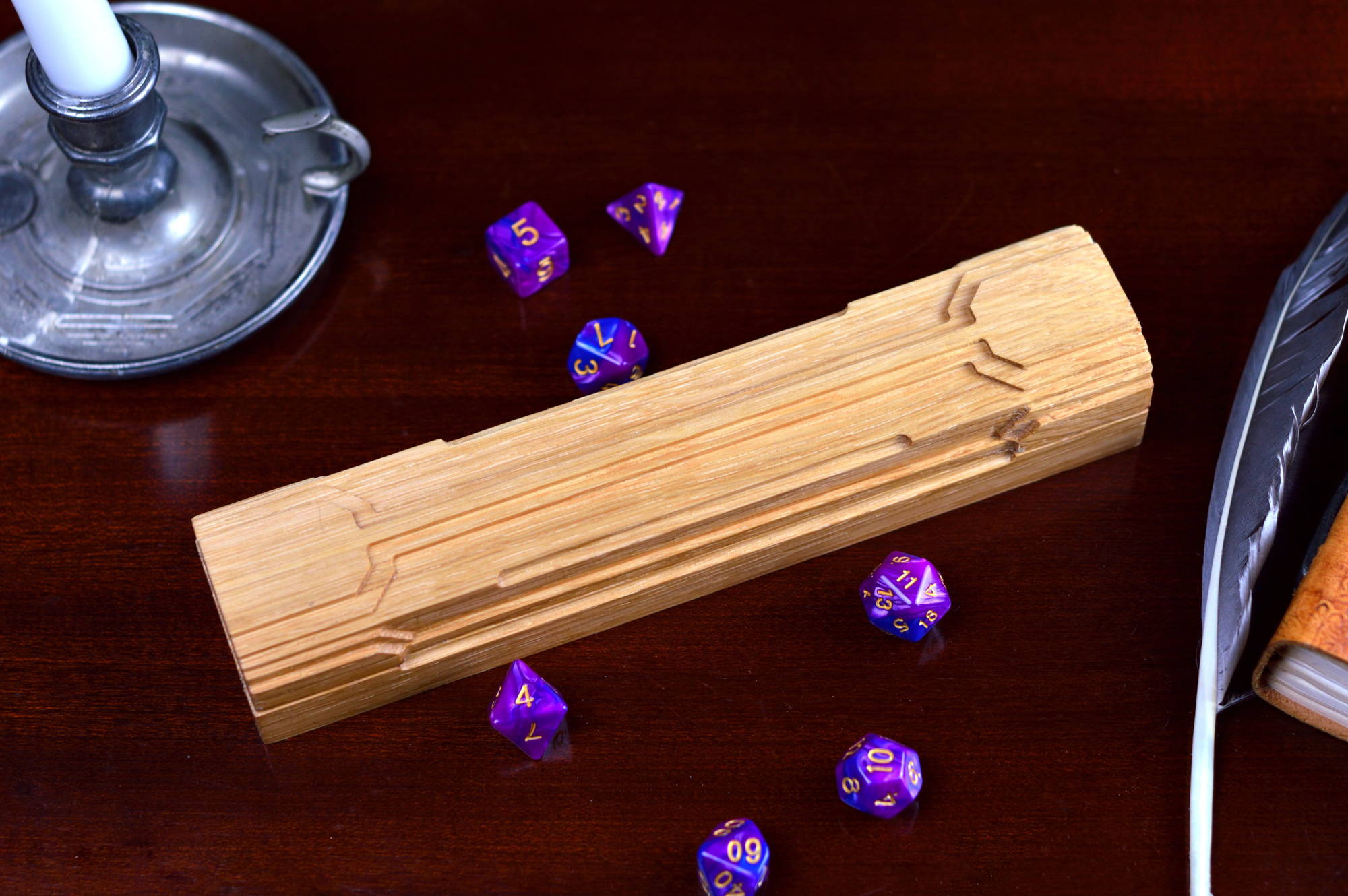 Dice Vault Stout-Heart Oak